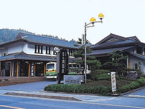 ホテル岡田屋