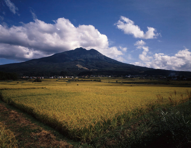 21年10月 紅葉 見ごろ 岩木山情報と近くのホテル 旅館 Biglobe旅行